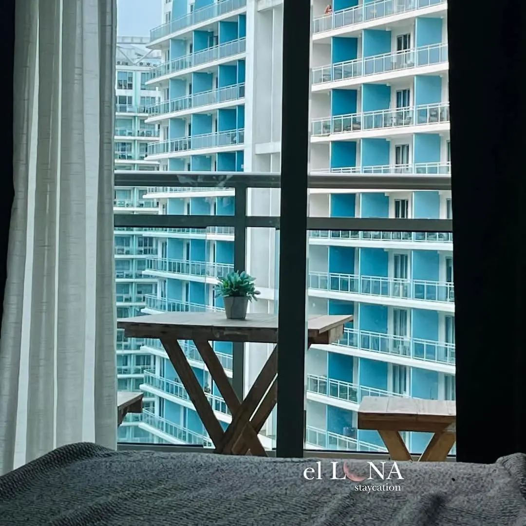 Rio West Tower - Azure Urban Resort Residences Manila 0*,  Philippines