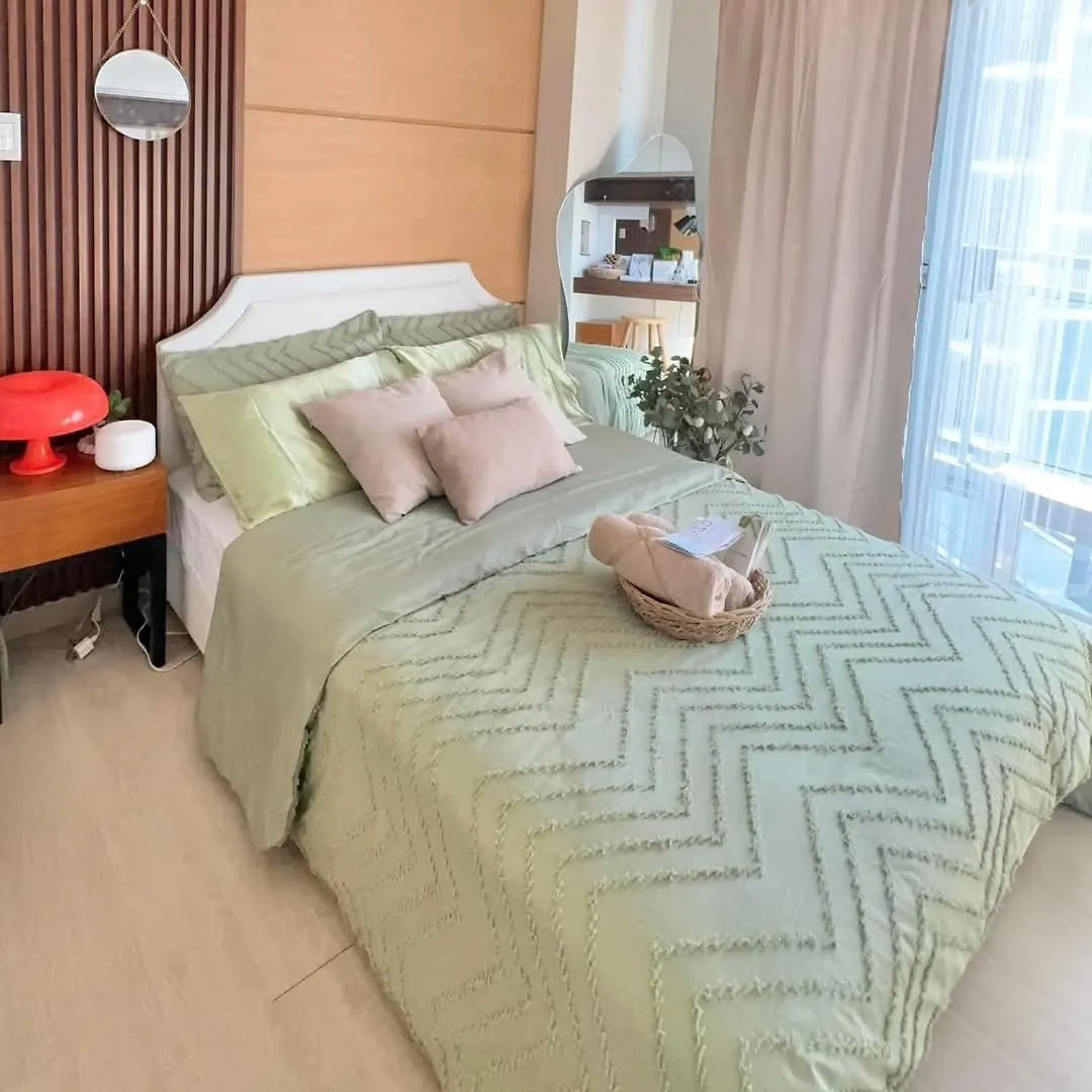 Rio West Tower - Azure Urban Resort Residences Manila